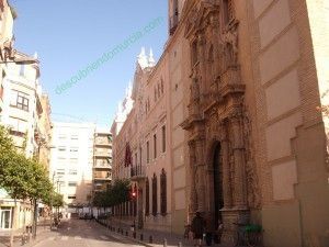 murcia51 300x225 La calle de los descabezados en Murcia