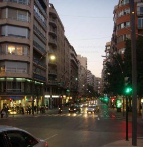Gran Via Murcia 293x300 Pedro Chacón, el hombre que destruyó el convento de Santa Isabel