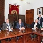 La UCAM investigará el Grafeno, la materia de Dios Firma acuerdo UCAM Graphenano