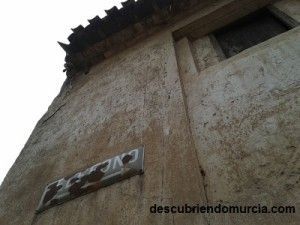 curioso cartel en Murcia