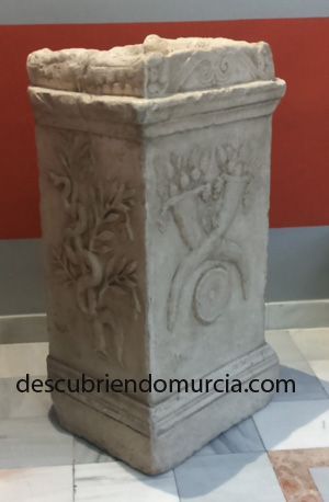 ara-pacis-cartagena-altar-salud-espinardo