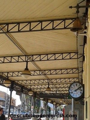 La estación de tren en Murcia y su distancia hasta Madrid