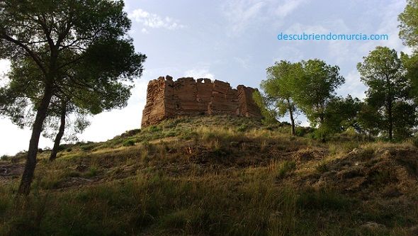 Castillo Murcia La Luz Descubiertos unos túneles bajo el Castillo de La Luz en Murcia