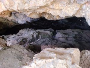cueva-del-agua-isla-plana-bahia-mazarron